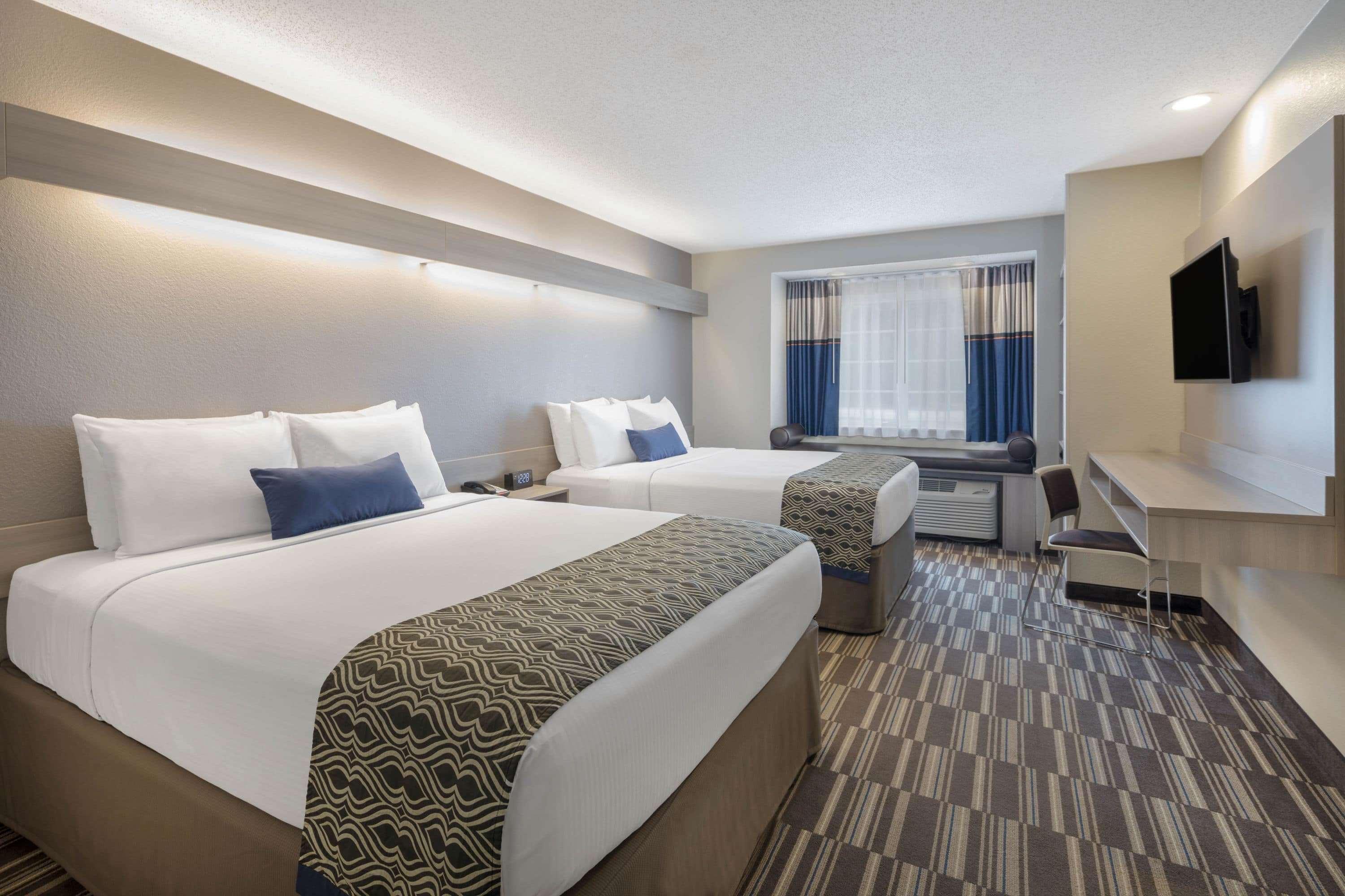 Microtel Inn & Suites By Wyndham Atlanta Buckhead Area Exterior photo